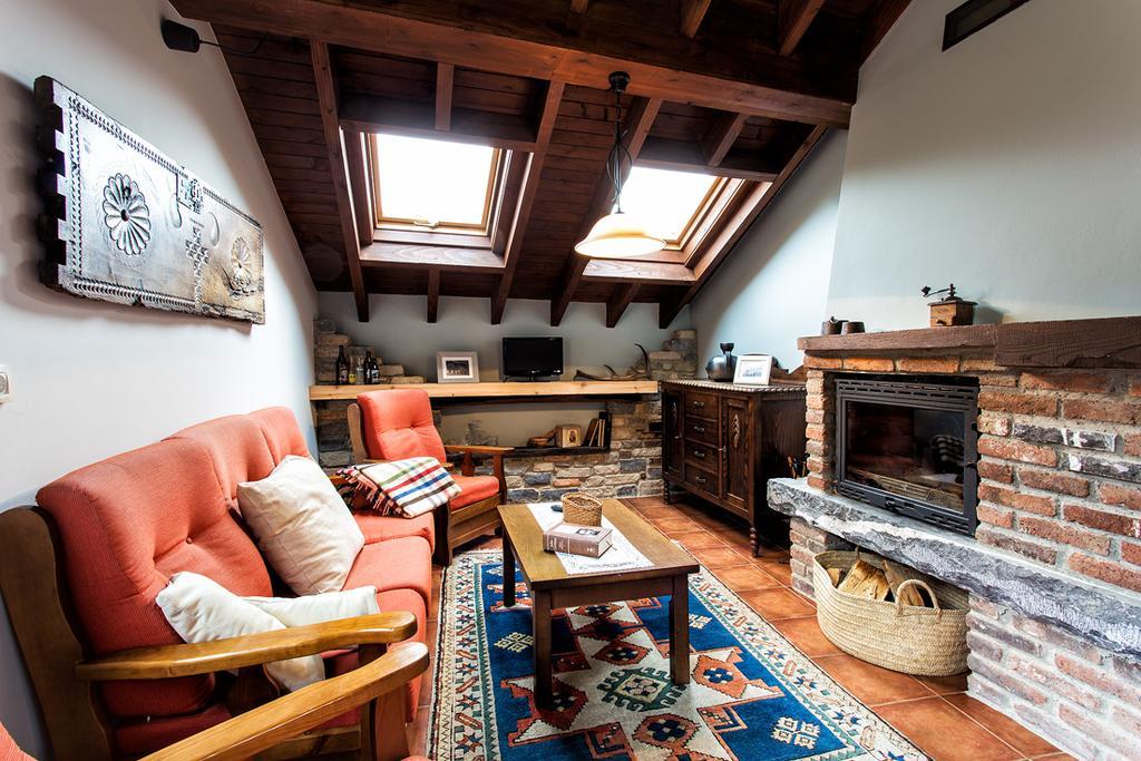 Apartamentos Rurales El Collain De Campiellos Bagian luar foto